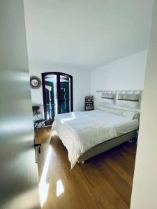 Galeriebild der Unterkunft Superbe Appartement sur Vence in Vence