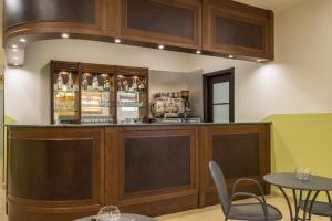 Lounge nebo bar v ubytování Hotel Orizzonte