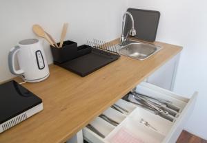 Kuchnia lub aneks kuchenny w obiekcie Apartament Plaża Zachodnia - 400 m do morza