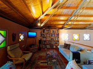The library in the holiday home