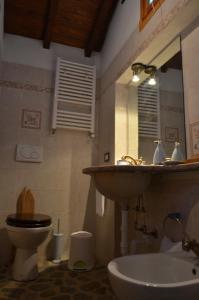 Koupelna v ubytování B&B Da Giua'