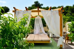Zahrada ubytování Camping Tents with Garden Hanging Bed