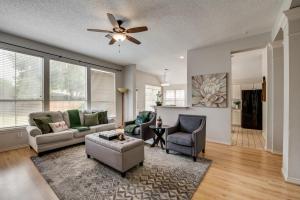 Φωτογραφία από το άλμπουμ του Adorable, Cozy, Relaxing Home σε Mansfield +14 φωτογραφίες