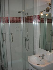 Koupelna v ubytování Penzion Pasohlávky