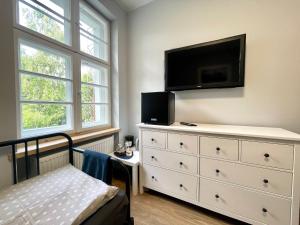 Sjónvarps- og/eða afþreyingartæki á BP Hostel Gdynia