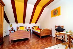 Postel nebo postele na pokoji v ubytování Fancy Apartments Marco