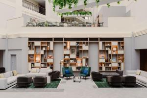 Posezení v ubytování Sheraton Grand Krakow