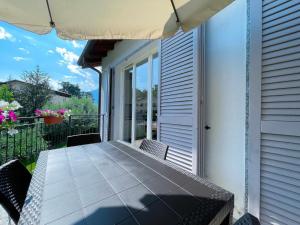 Foto dalla galleria di La Spiaggia Apartment a Bellagio