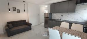 Predel za sedenje v nastanitvi Apartments INBOX