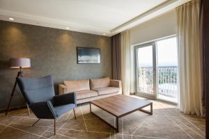 Khu vực ghế ngồi tại Sheraton Novi Sad
