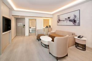 Kuchyň nebo kuchyňský kout v ubytování Sheraton Abu Dhabi Hotel & Resort