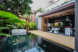Bazén v ubytování Pavilion Pool Residence Samui - SHA Extra Plus nebo v jeho okolí