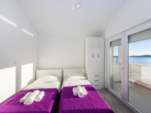Fotografie z fotogalerie ubytování Comfy Apartment in Sveti Petar na Moru with Garden v destinaci Krmčina