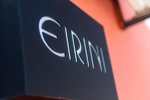 Um certificado, prêmio, placa ou outro documento exibido em EIRINI