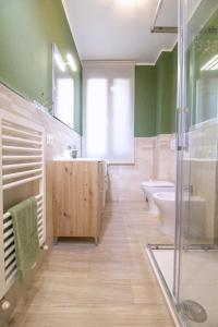 Koupelna v ubytování DD HOUSE Family Holiday Apartment