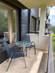 Balkón nebo terasa v ubytování M&R Apartment C13 - SPA Terra Complex
