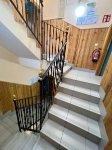 Galería fotográfica de -- Albergue Casa Mariela -- Solo Peregrinos con Credenciales en Torres del Río 25 fotos más