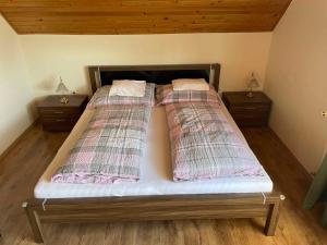 Posteľ alebo postele v izbe v ubytovaní Apartments in Gyenesdias - Balaton 39946
