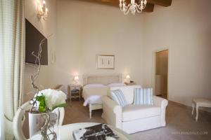 Posezení v ubytování Borgo Conde Wine Resort