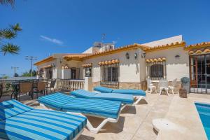 Balkón alebo terasa v ubytovaní Villa de alquiler vacacional en Nerja Calle Solana