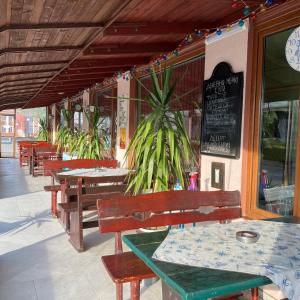 Restaurace v ubytování Hostel Shabla