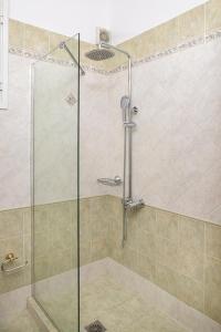 Ένα μπάνιο στο Niovi Luxury Apartment