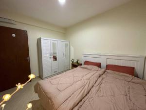 Katil atau katil-katil dalam bilik di One Private Room Sharing Apartment Flat 31 Room 3