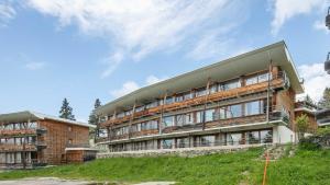 Budova, kde se apartmán nachází + 5 fotografií