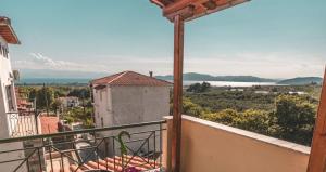 Billede fra billedgalleriet på Pelion Charming Cottage, Panoramic Seaview Retreat i Volos
