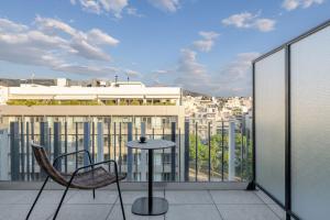 Balkón alebo terasa v ubytovaní Acropolis Magenta Luxury Suites