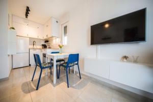 Kuchyň nebo kuchyňský kout v ubytování Apartman Nane