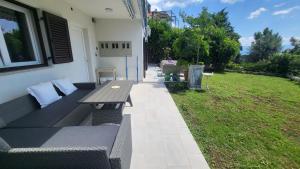 Vonkajšia záhrada v ubytovaní Apartments Amadea