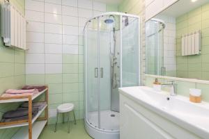 Ένα μπάνιο στο Kaubamaja Apartment +19 φωτογραφίες