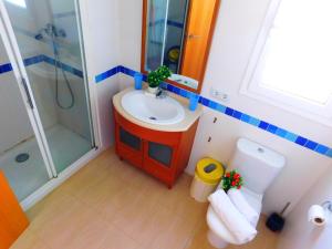 Koupelna v ubytování GMID IMMO Apartment Mont Caliu + 31 fotografií