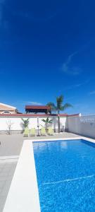 Bazén v ubytovaní PMT 27 - Villa Chaparral-Torrevieja with view - Huge Privat Pool alebo v jeho blízkosti