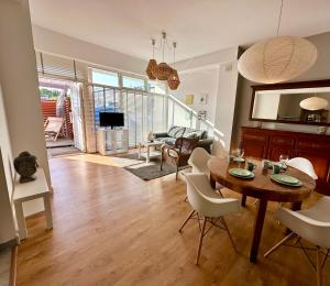 Χώρος καθιστικού στο Sunset Apartments Kropla Baltyku