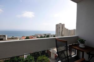 balcone con vista sull'oceano di Apartment Bonium a Spalato (Split)