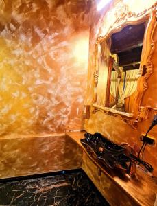 Fotografie z fotogalerie ubytování SUITE CARAVAGGIO v destinaci Albavilla