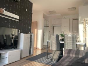 Bay Shore Flat 1117 Budapest, 3 Bíró László József körút kép - 2