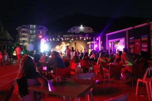 Hosté ubytování Lims Bona Dea Beach Hotel + 37 fotografií