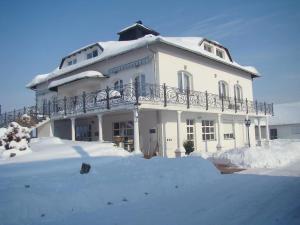 Prenočište Villa Ivanić v zimě