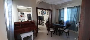 Atlantic Breeze Apartments, Canouan Island的休息区