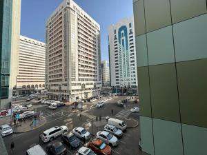 Fotografija v galeriji nastanitve Private Room Shared Apartment Flat31-R1 v mestu Abu Dhabi