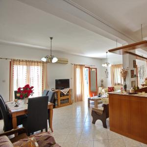 A television and/or entertainment centre at Magdas house