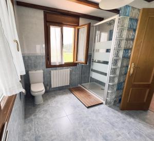 Koupelna v ubytování Villa El Quejigal - 13800