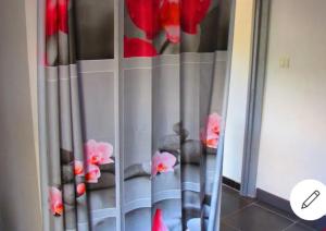 Afbeelding uit fotogalerij van F1 calme et proche des plages in Coti-Chiavari +1 foto