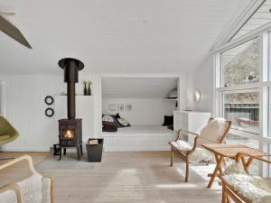Χώρος καθιστικού στο 6 person holiday home in Fjerritslev-By Traum