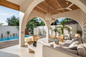 Πισίνα στο ή κοντά στο Villa Odyssea