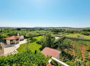 Photo de la galerie de l'établissement Eleonora, à Banjole 39 autres photos