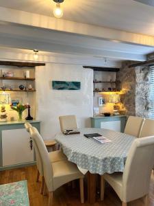Gallery image of Lannant - Stunning 3 bed cottage, Lelant, St.Ives in Uny Lelant